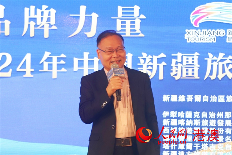 圖3.香港中國旅游協(xié)會理事長辛聰金致辭。人民網(wǎng) 陳曉琳 攝