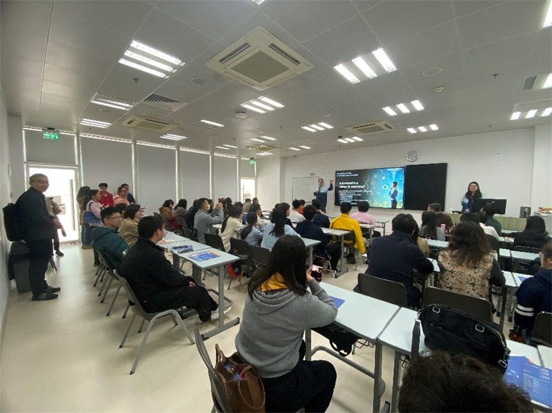 澳門科技大學(xué)有關(guān)院所的宣講會座無虛席。澳門科技大學(xué)供圖