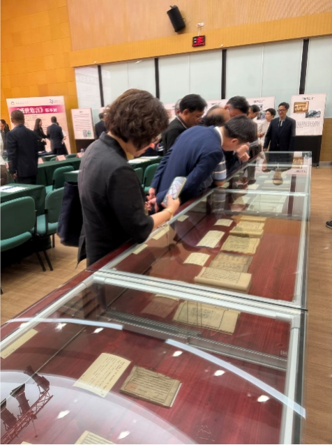 圖為《盛世危言》版本展現(xiàn)場(chǎng)。澳門(mén)科技大學(xué)供圖