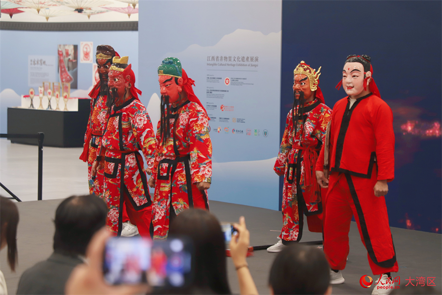 開(kāi)幕式上演萍鄉(xiāng)耍儺神。人民網(wǎng) 吳宇揚(yáng)揚(yáng)攝