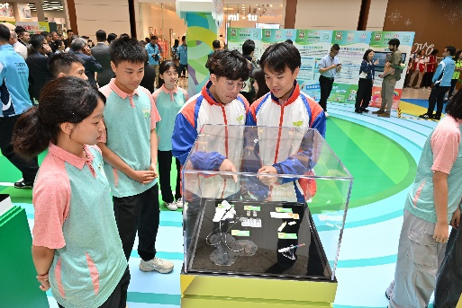 圖為“全民禁毒周”活動相關(guān)展示。澳門特區(qū)司法警察局供圖