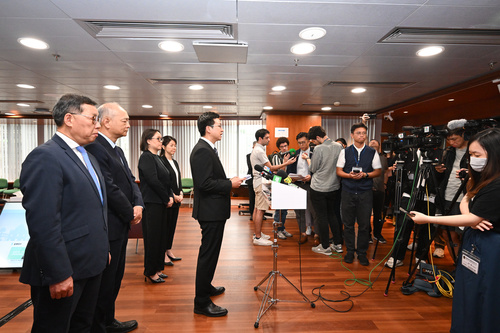 圖為立法會選舉管理委員會向傳媒介紹選務工作。（澳門特區(qū)政府新聞局供圖）