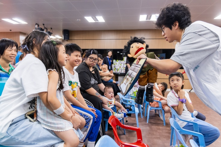 圖為“世遺多點(diǎn)”的親子手偶劇場(chǎng)。澳門(mén)特區(qū)文化局供圖