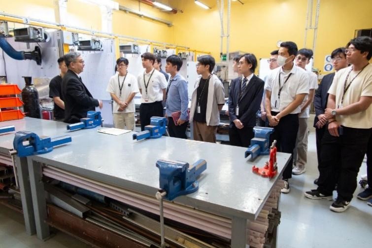 與澳門(mén)多間大型企業(yè)合作推出“就業(yè)+培訓(xùn)”專(zhuān)項(xiàng)計(jì)劃。澳門(mén)勞工局供圖