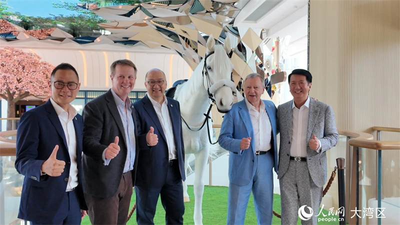 香港賽馬會(huì)2日召開(kāi)季前記者會(huì)。人民網(wǎng) 嚴(yán)小晶 攝