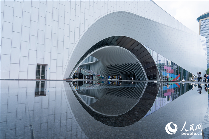 光明文化藝術(shù)中心。人民網(wǎng) 王星攝