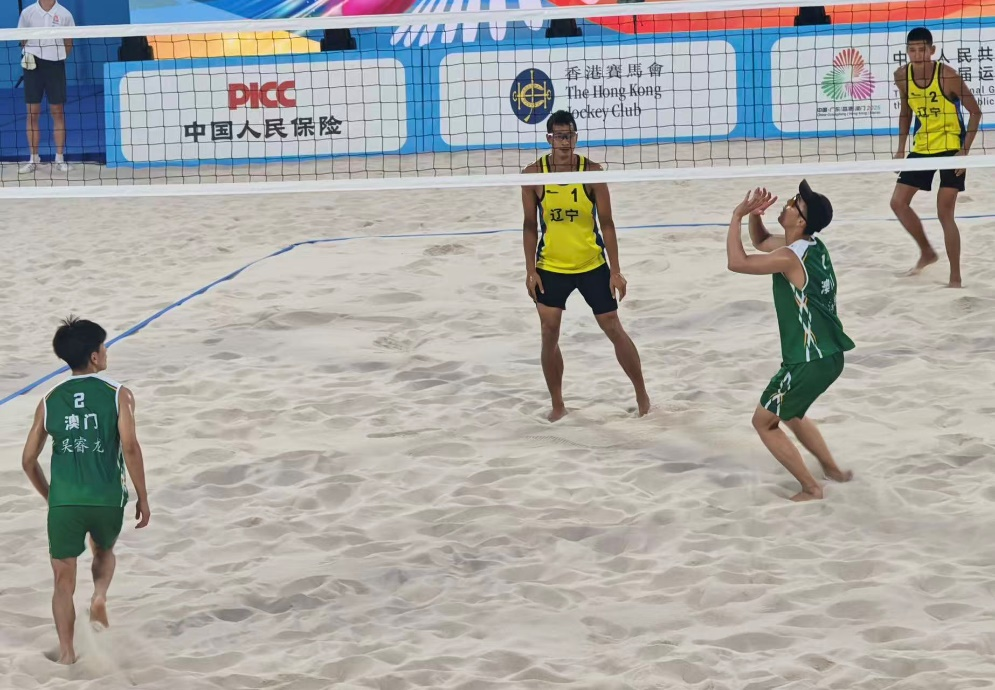 圖為李澤坤吳睿龍首戰(zhàn)遼寧隊。澳門特區(qū)體育局供圖