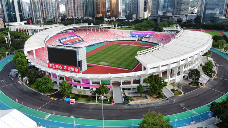 無人機拍攝的廣州天河體育中心。十五運會和殘?zhí)貖W會廣州賽區(qū)執(zhí)委會供圖