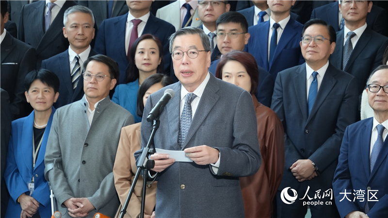 圖2.香港特區(qū)第七屆立法會(huì)主席梁君彥現(xiàn)場(chǎng)發(fā)言。人民網(wǎng) 嚴(yán)小晶攝