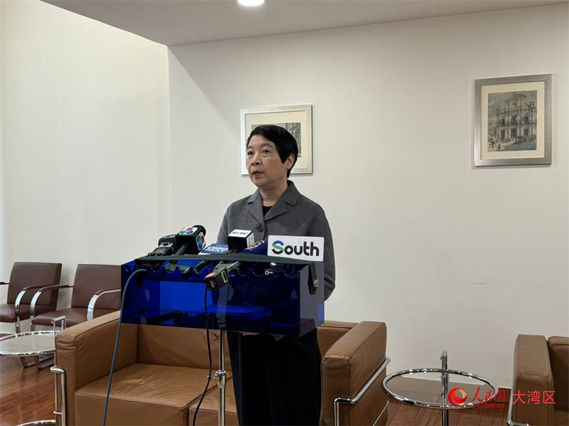 圖為澳門特區(qū)政府文化局局長(zhǎng)梁惠敏接受記者采訪。人民網(wǎng)記者 富子梅攝