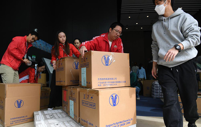 群策群力 聚愛(ài)前行——香港大埔火災(zāi)善后全景掃描